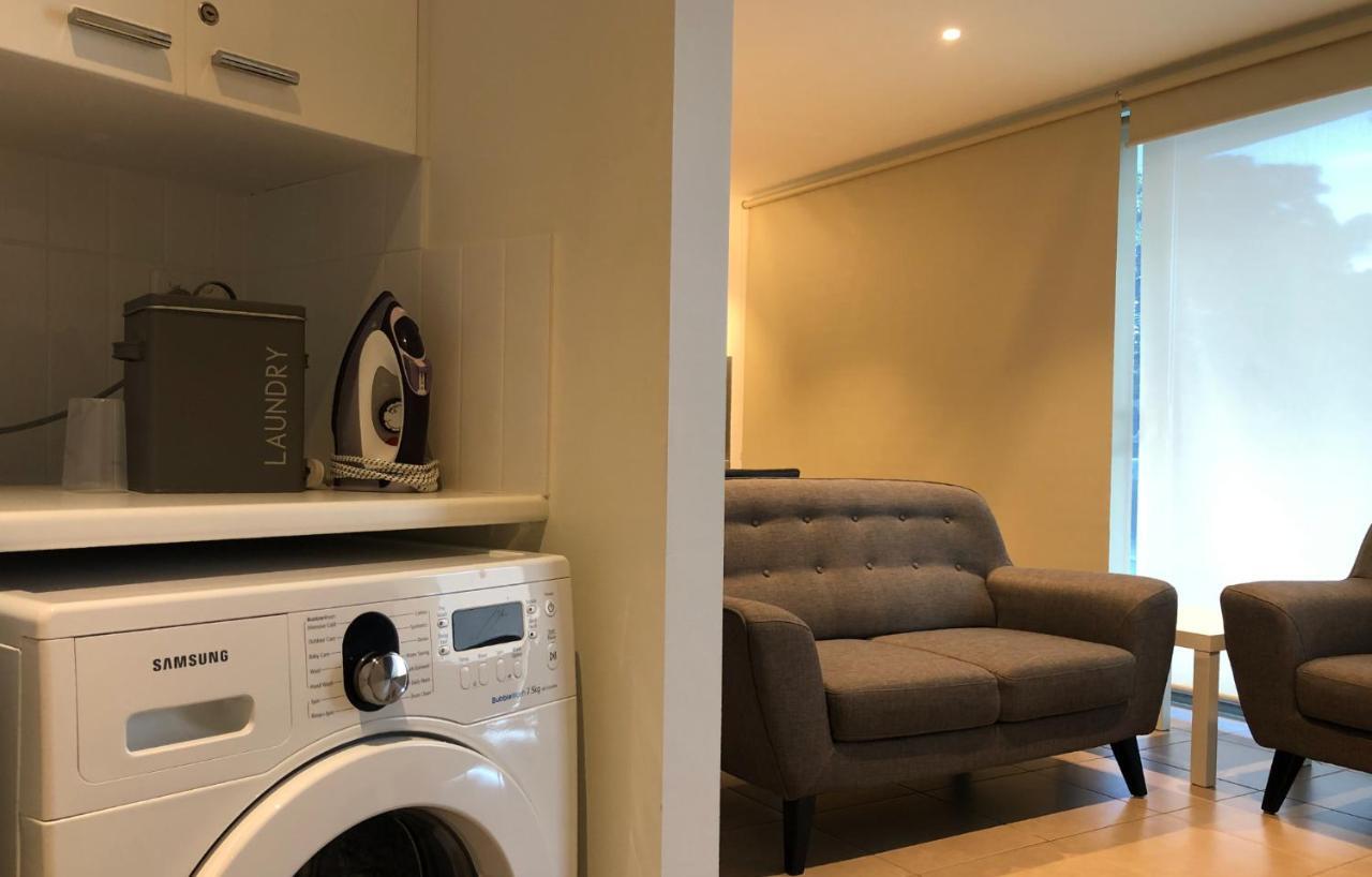 130 At The Waves Appartement Cowes Buitenkant foto